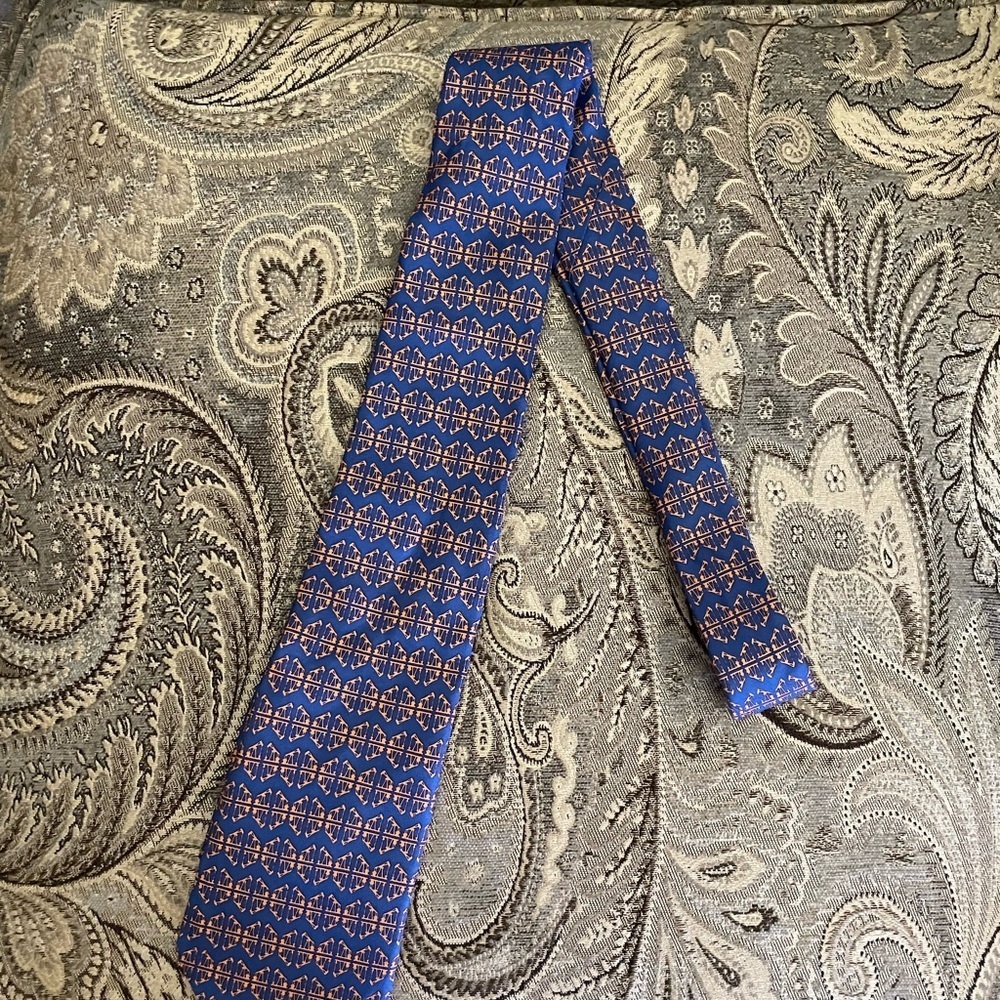 Vineyard Vines‎ Blue and Orange Geometric Tie
